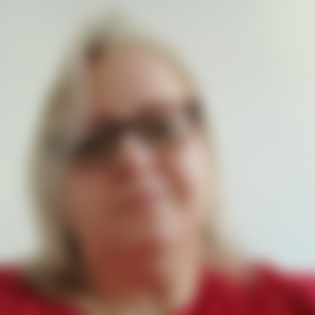 Chaosuschi (64) aus Köln