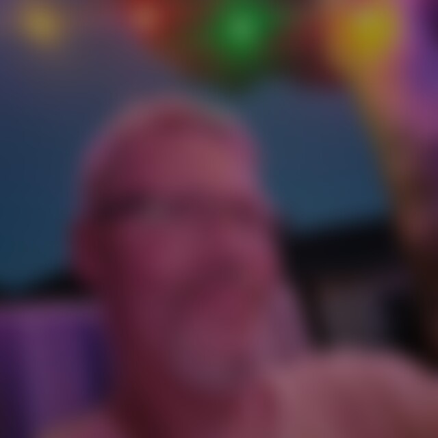 Rouvi (48) aus Wo mein Huas wohnt ^^