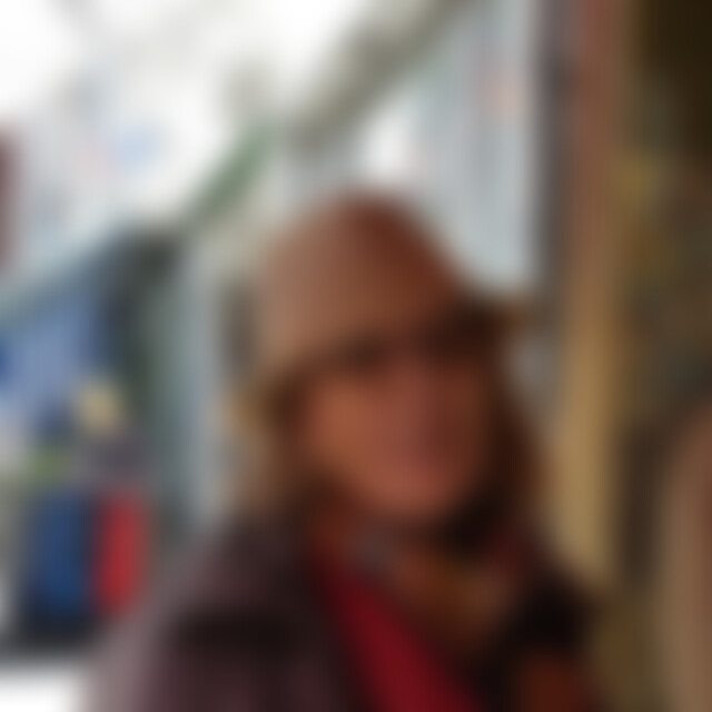 Gini (68) aus Bonn
