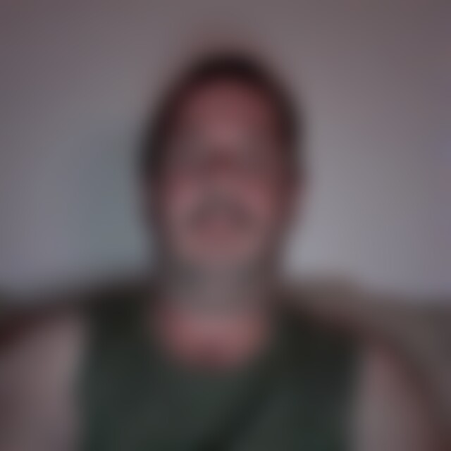 Svenson40 (44) aus 