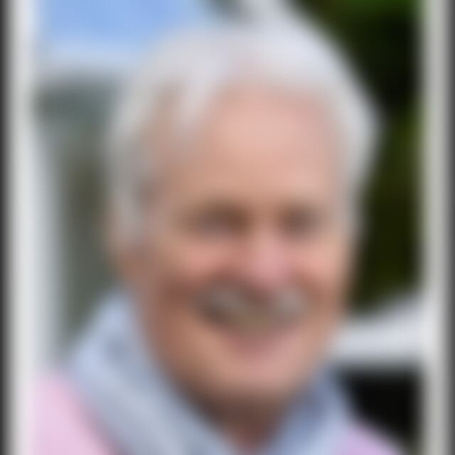 Pezi (76) aus Hamburg