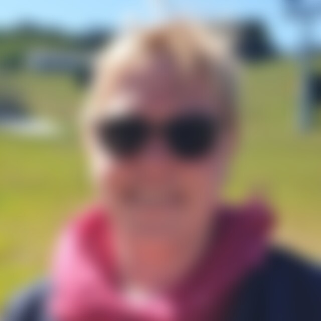 Katha82 (43) aus Willingen