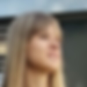 stelli03 (21) aus Aichtal