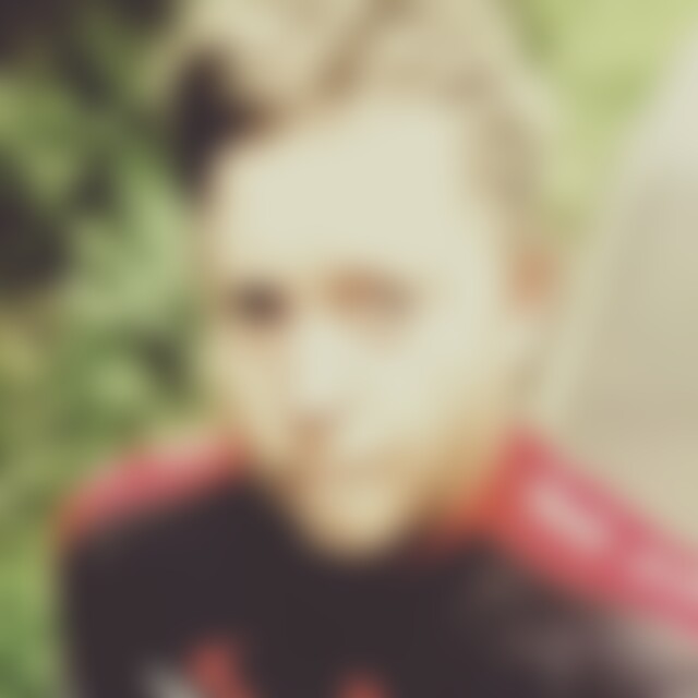 christian84x (41) aus Gummersbach