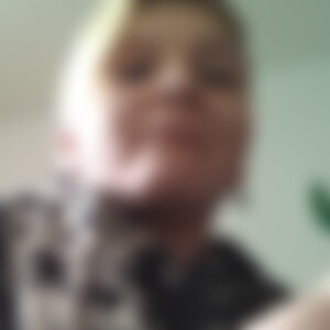 TooSADtoBeHappy (32) aus Sterley