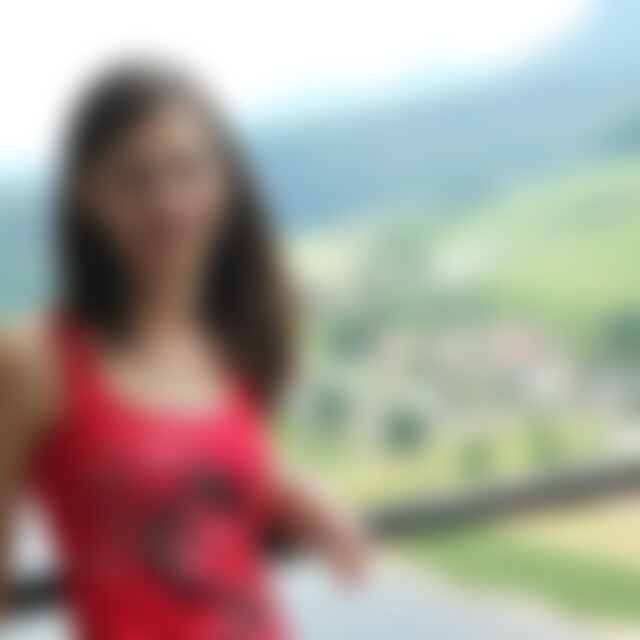 Eszter (37) aus Dresden