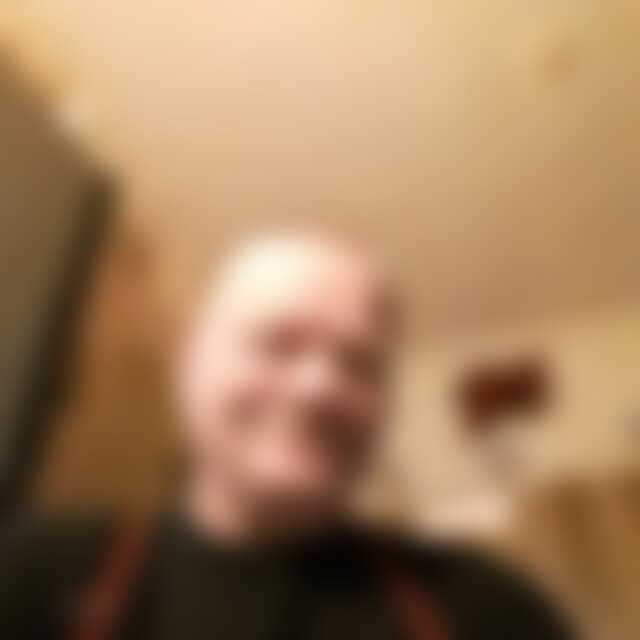Kutte (65) aus Chemnitz