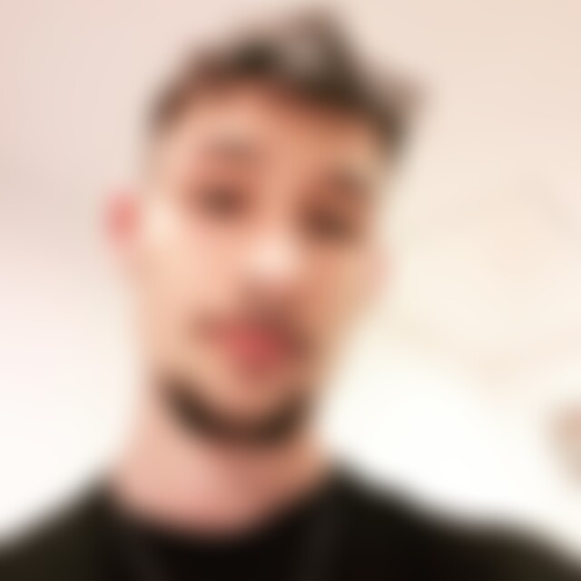 Geko (23) aus Bünde