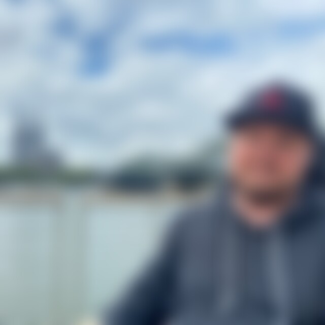 Sergej90 (34) aus Kierspe