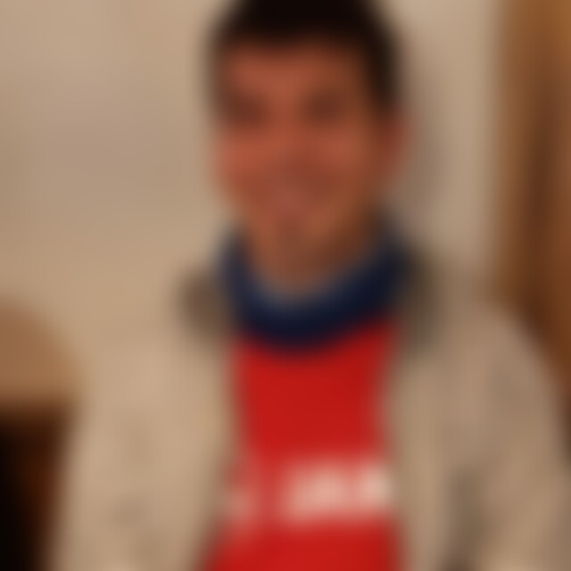 Iseki (34) aus Schenklengsfeld
