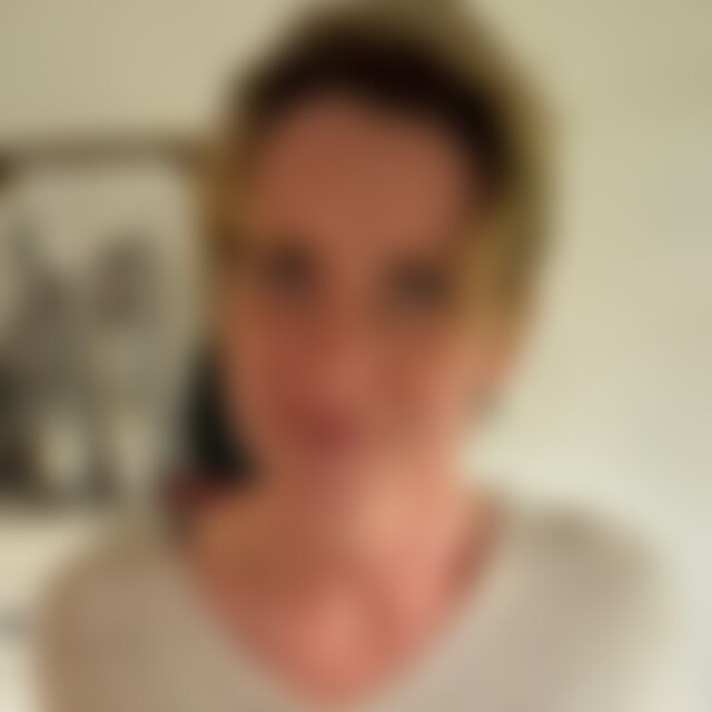 Leyna (56) aus Hamburg