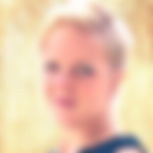 Stine1582 (43) aus Hagenburg