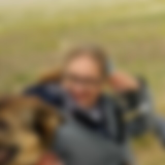 Lesehund (40) aus Eggersdorf