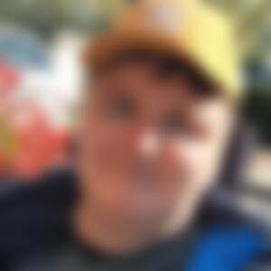 Tom98 (27) aus Delkenheim