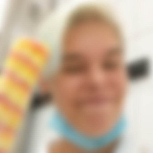 Roekvadis (39) aus Nettetal