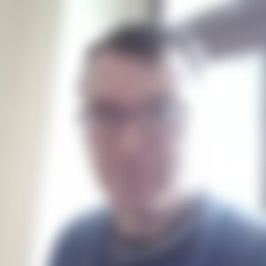 Svenh42 (45) aus Zeitz