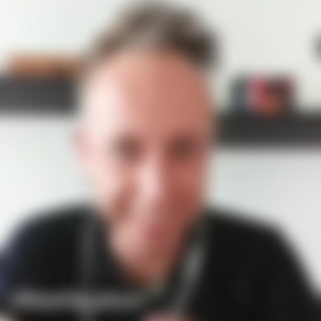 Robinvill (43) aus Wuppertal