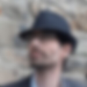 Fuma (36) aus Wiesbaden
