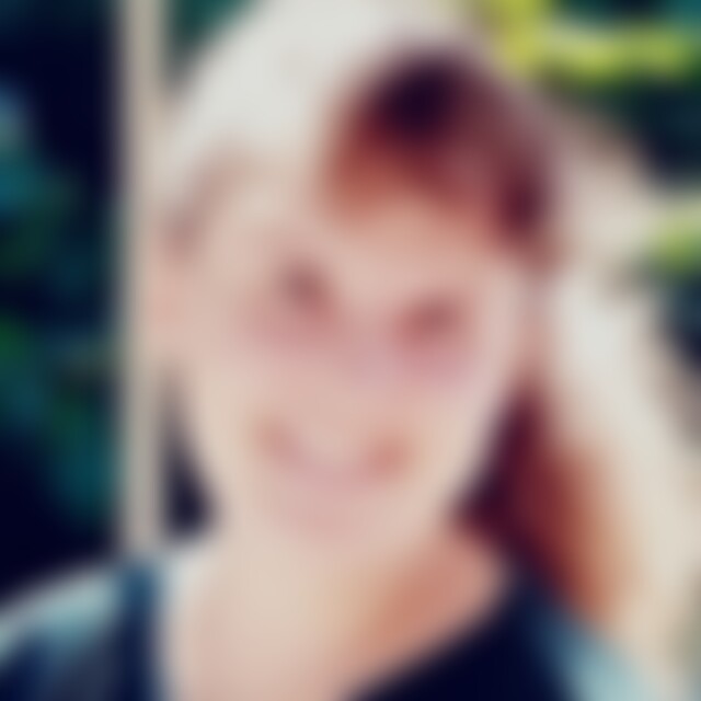 Elenah (36) aus 