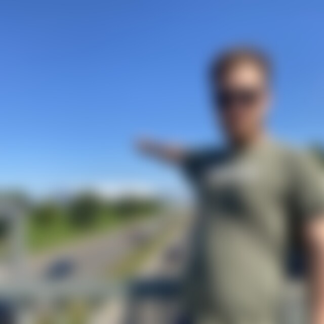 Tsoutsou (24) aus Berlin