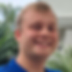 Ballhummel (26) aus Bottrop