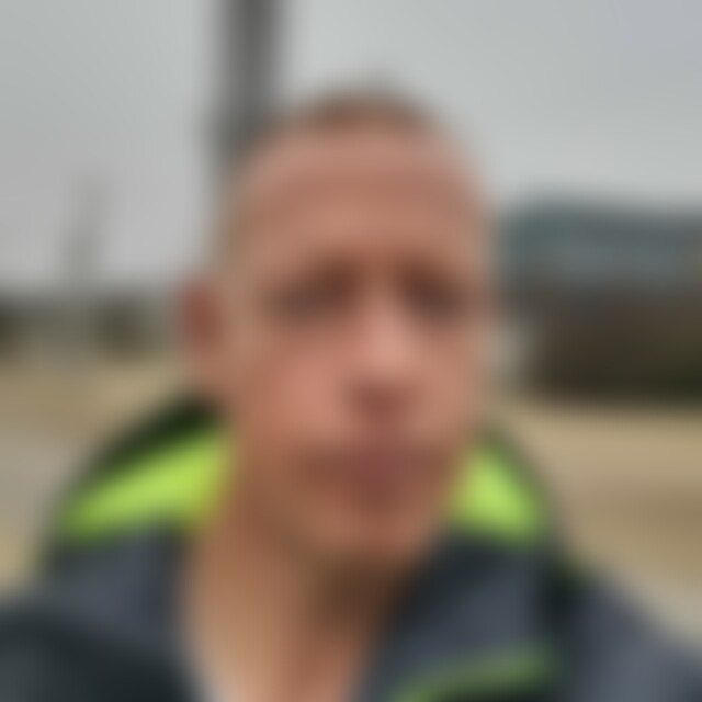 Dzrene (40) aus LÖbnitz