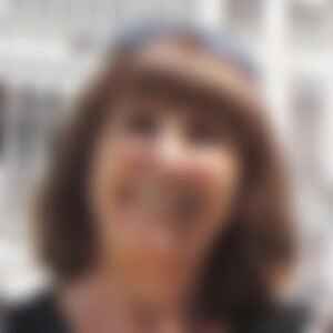 Agnese (76) aus Schweiz