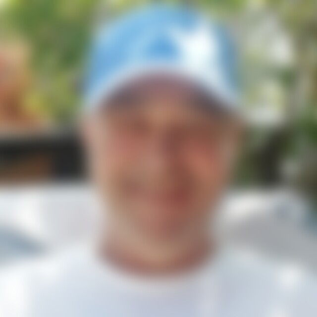 Andrew65 (60) aus Frankfurt