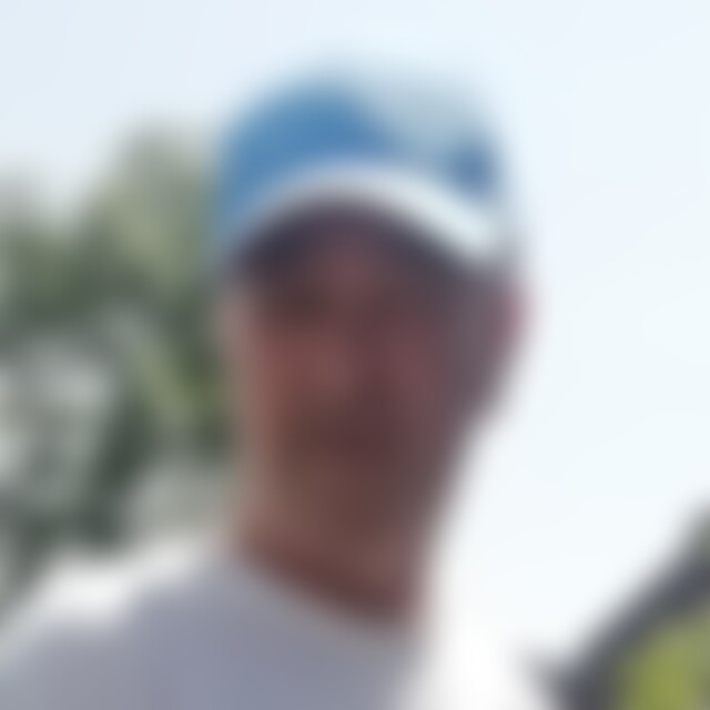 Andrew65 (60) aus Frankfurt