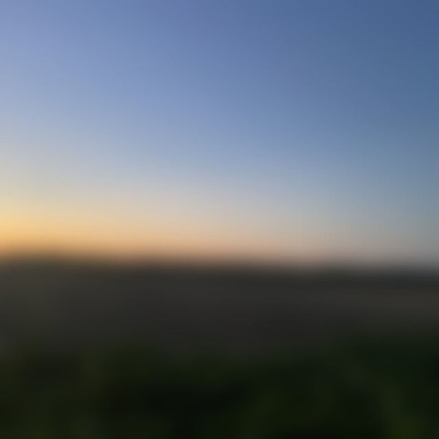 Wolkenfrei (48) aus 
