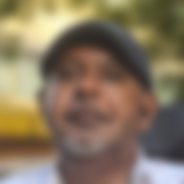 hashim (46) aus Wuppertal