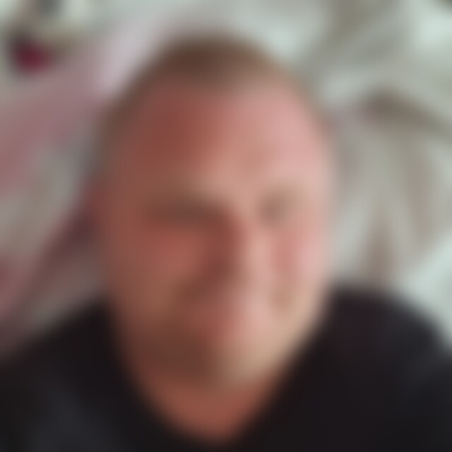 Marcel2323 (32) aus Schmalkalden