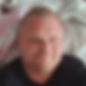 Marcel2323 (32) aus Schmalkalden