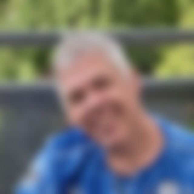 Randy73 (52) aus Freital