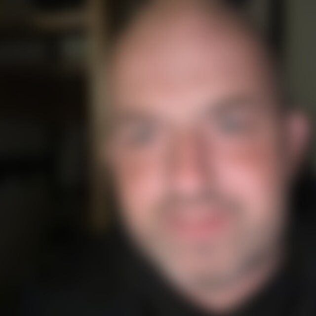 Adijos (48) aus Verl