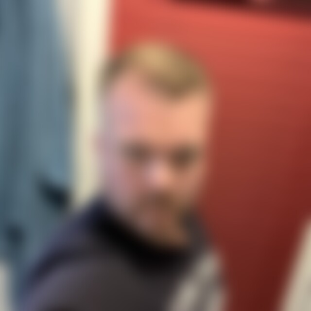 Lukas88 (36) aus Körle