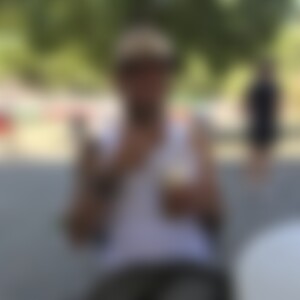 kleinebi (39) aus Deizisau