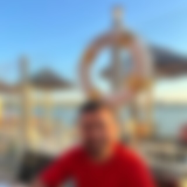 Turan81 (44) aus Neuss