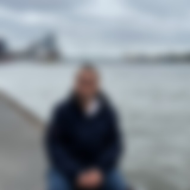 Stefan1993 (32) aus Duisburg