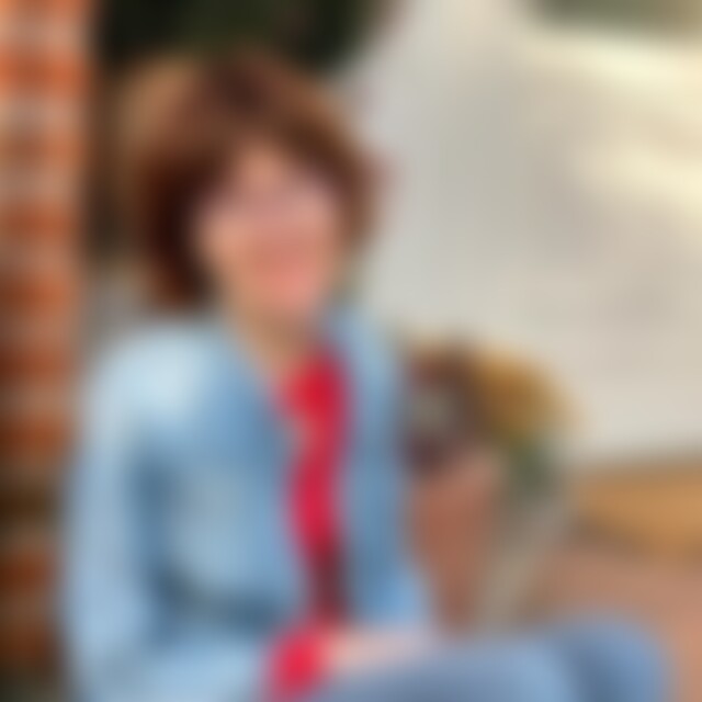 Yuna (56) aus Buchholz