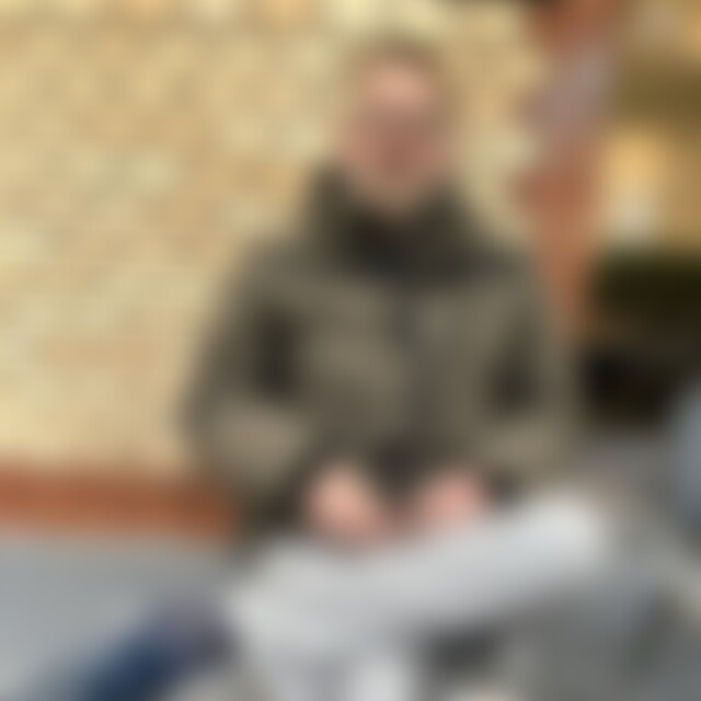Zempu (50) aus Zürich