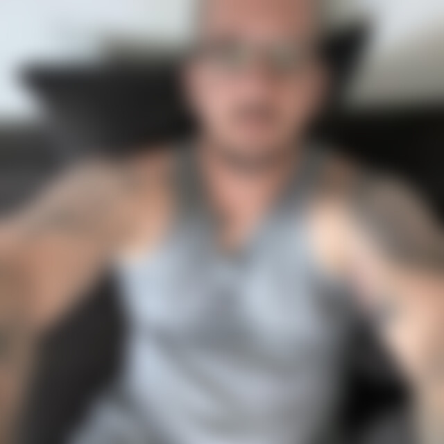 FreeLoveTom89 (36) aus Köln
