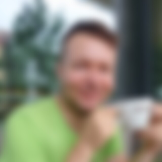 toolio (36) aus Duisburg