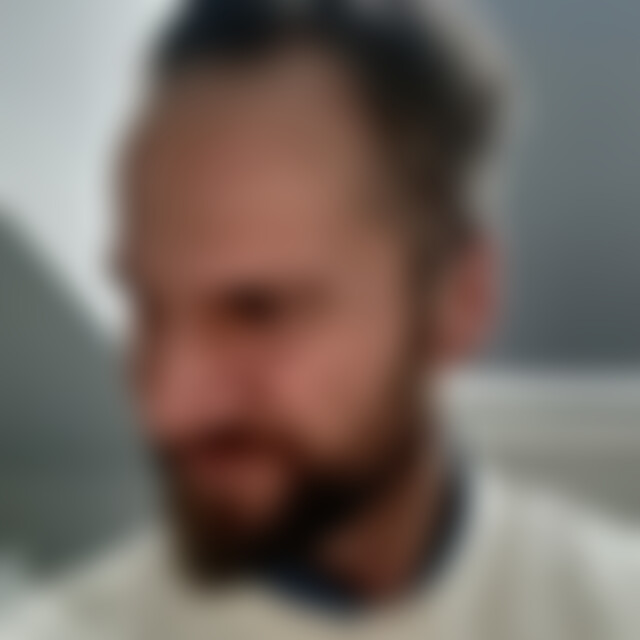 Ercan87 (38) aus Moers
