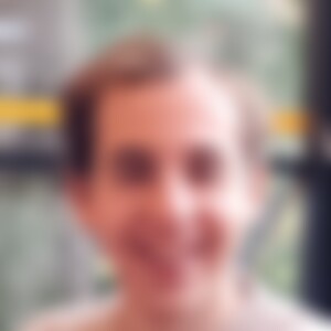 Mathias2002 (23) aus Wien