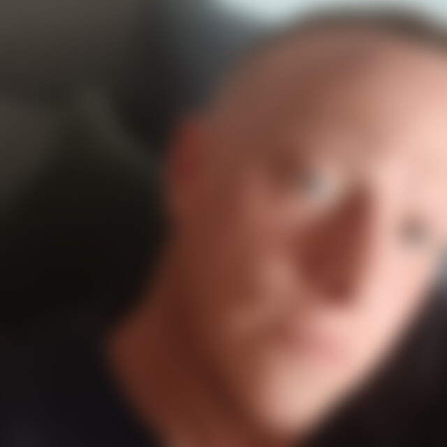 AdrianNight (42) aus Flintbek