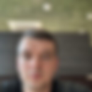SVIATOSLAV20 (25) aus Hamburg