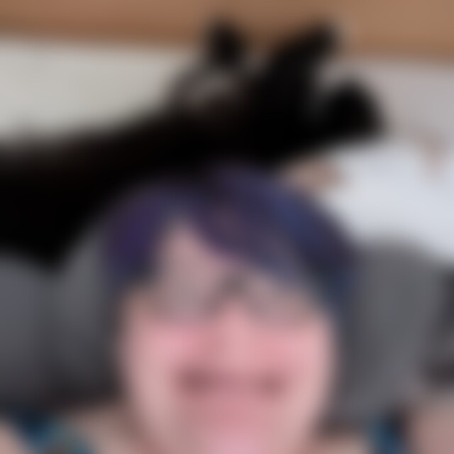 Julae (34) aus Aurich