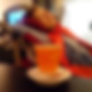 Mona94 (30) aus Altdorf