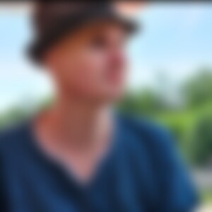 FamouzZz (29) aus Butjadingen